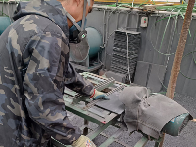 Natural roofing tiles